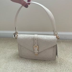 Time and Tru handbag